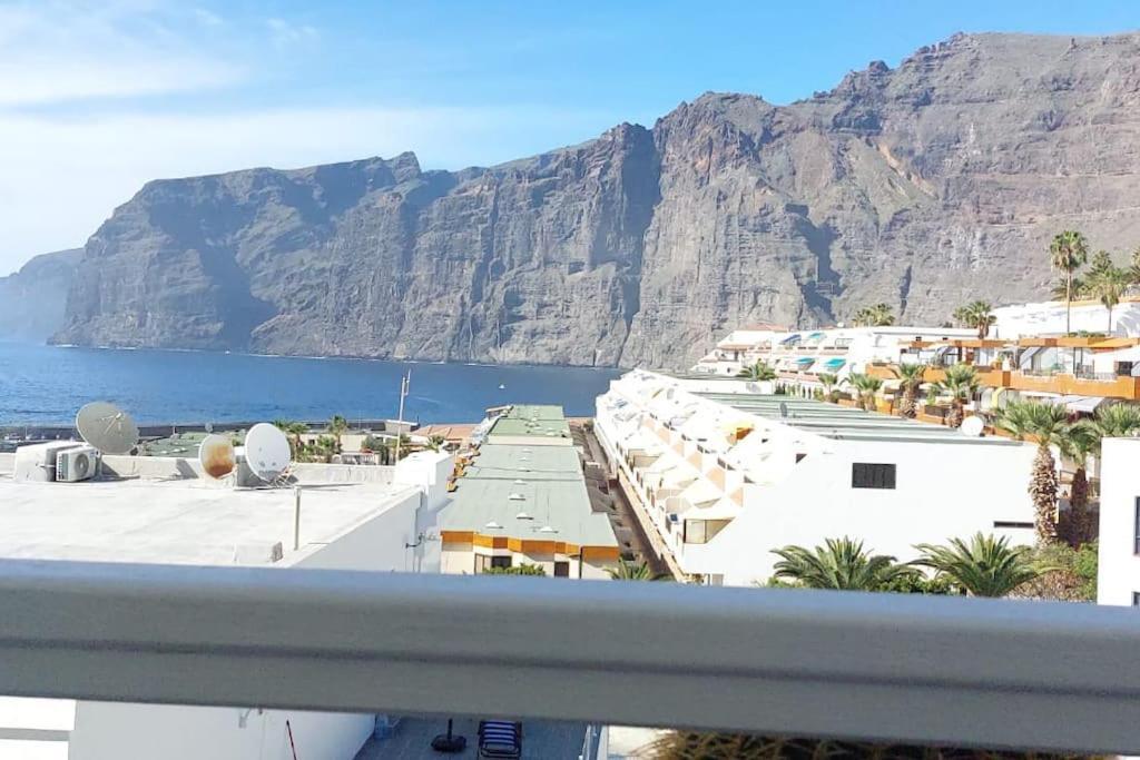 Vistas Sonadas Cerca Del Mar Acantilado de los Gigantes Exterior foto